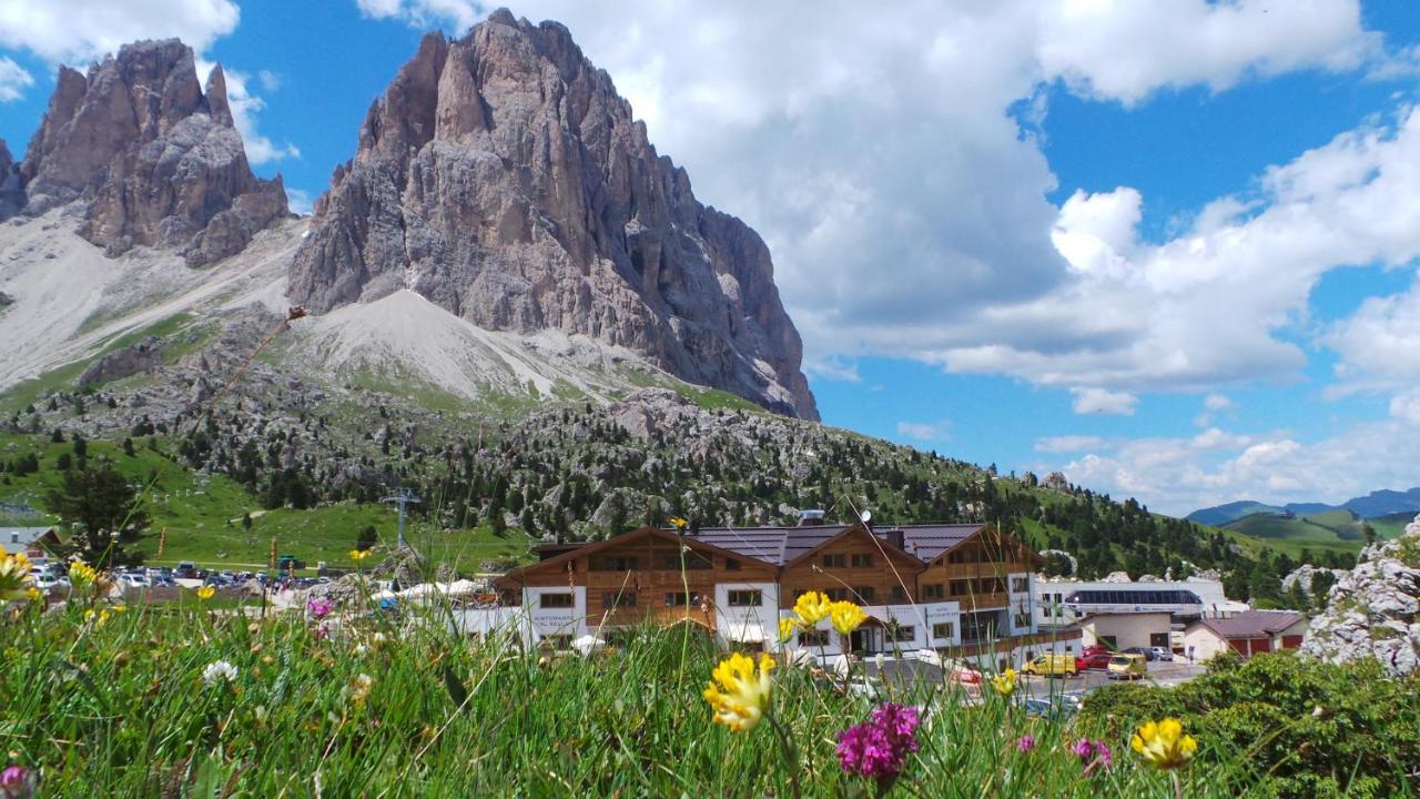סלבה די ואל גרדנה Passo Sella Dolomiti Mountain Resort מראה חיצוני תמונה