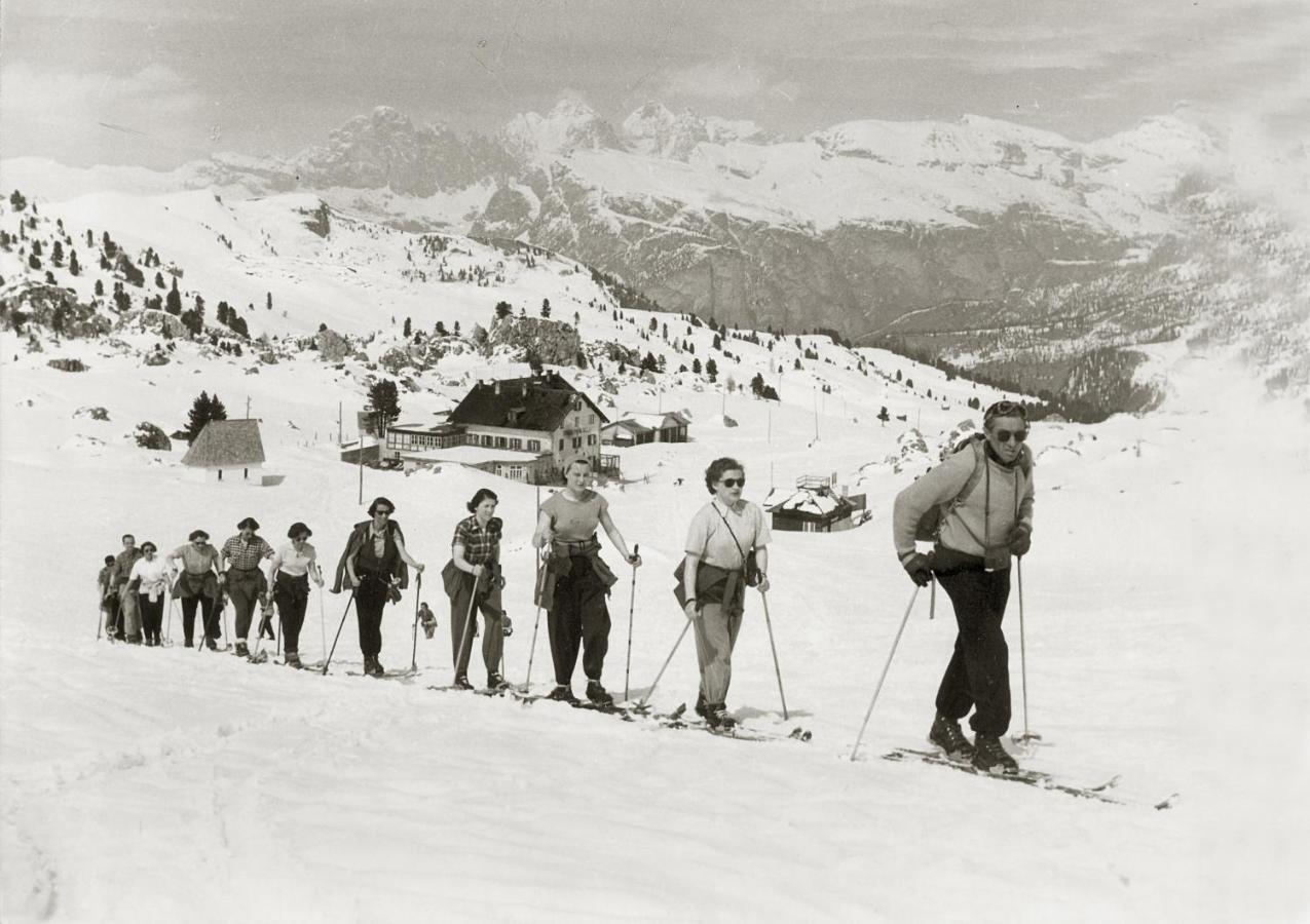 סלבה די ואל גרדנה Passo Sella Dolomiti Mountain Resort מראה חיצוני תמונה