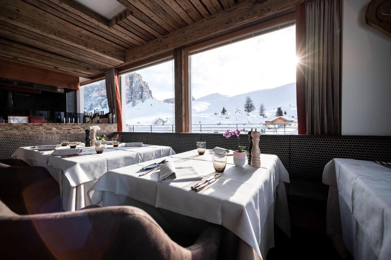 סלבה די ואל גרדנה Passo Sella Dolomiti Mountain Resort מראה חיצוני תמונה