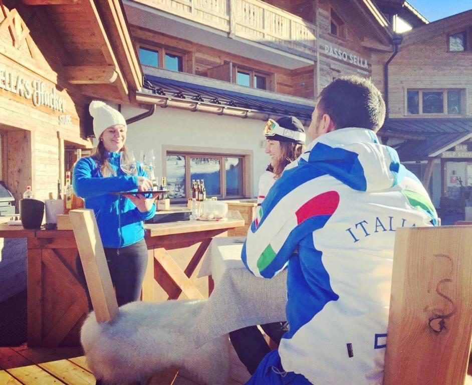 סלבה די ואל גרדנה Passo Sella Dolomiti Mountain Resort מראה חיצוני תמונה