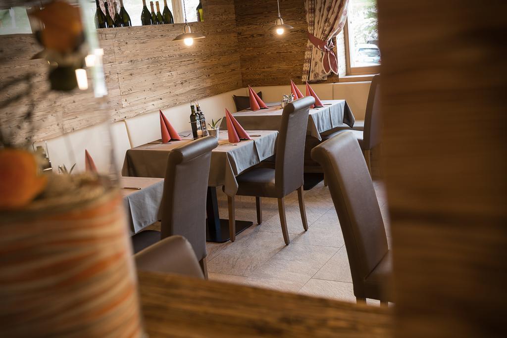 סלבה די ואל גרדנה Passo Sella Dolomiti Mountain Resort מראה חיצוני תמונה