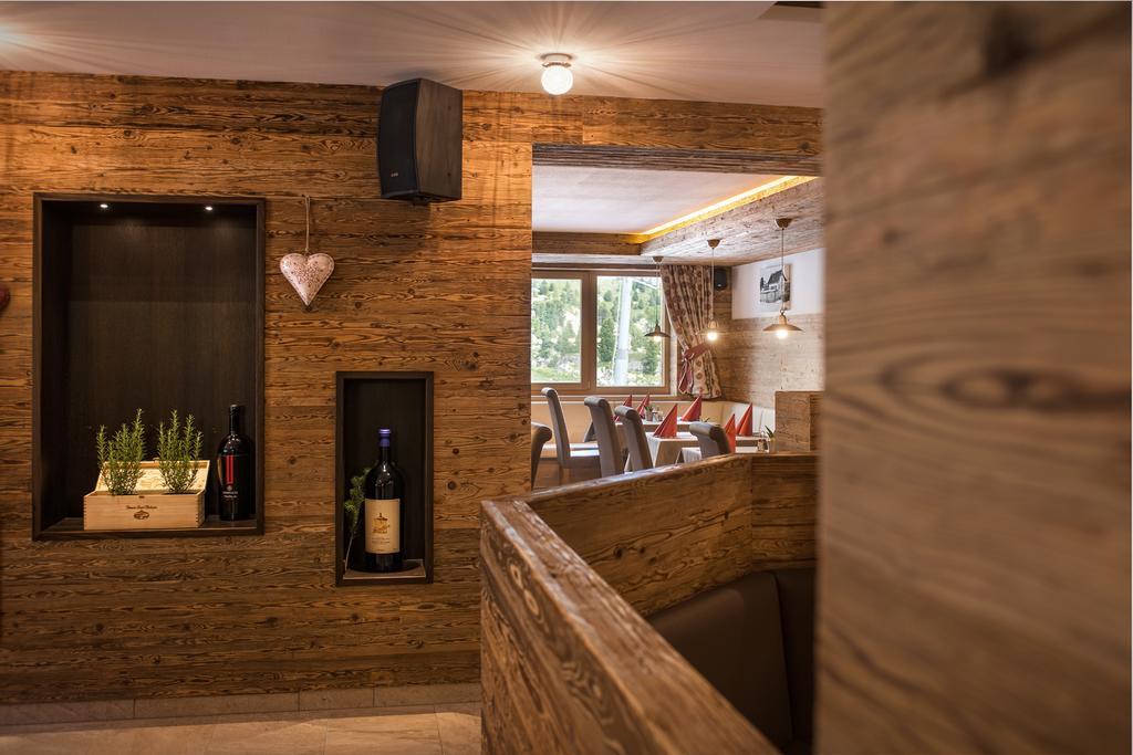 סלבה די ואל גרדנה Passo Sella Dolomiti Mountain Resort מראה חיצוני תמונה