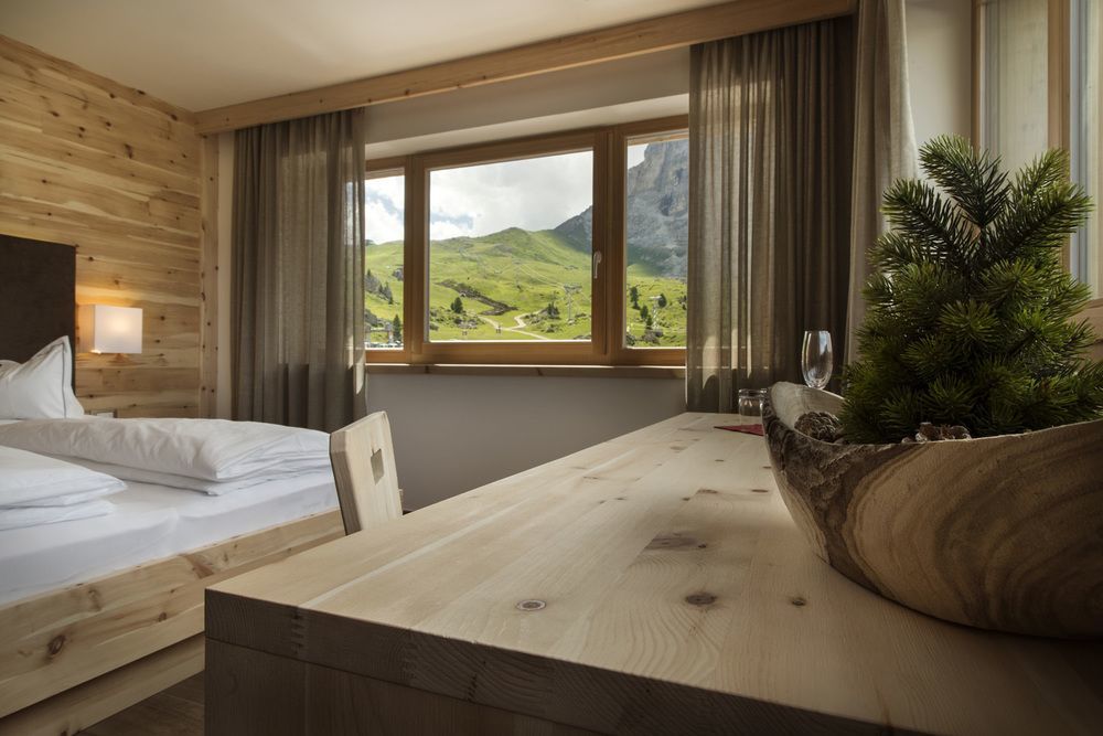 סלבה די ואל גרדנה Passo Sella Dolomiti Mountain Resort מראה חיצוני תמונה
